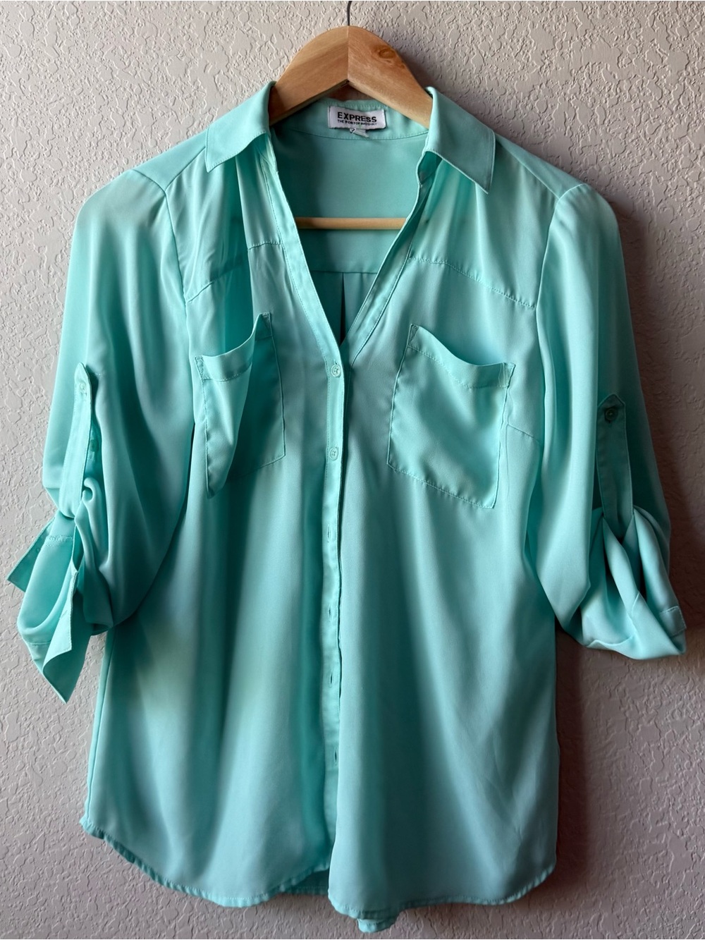 Express Mint‎ Green Button-Front Blouse